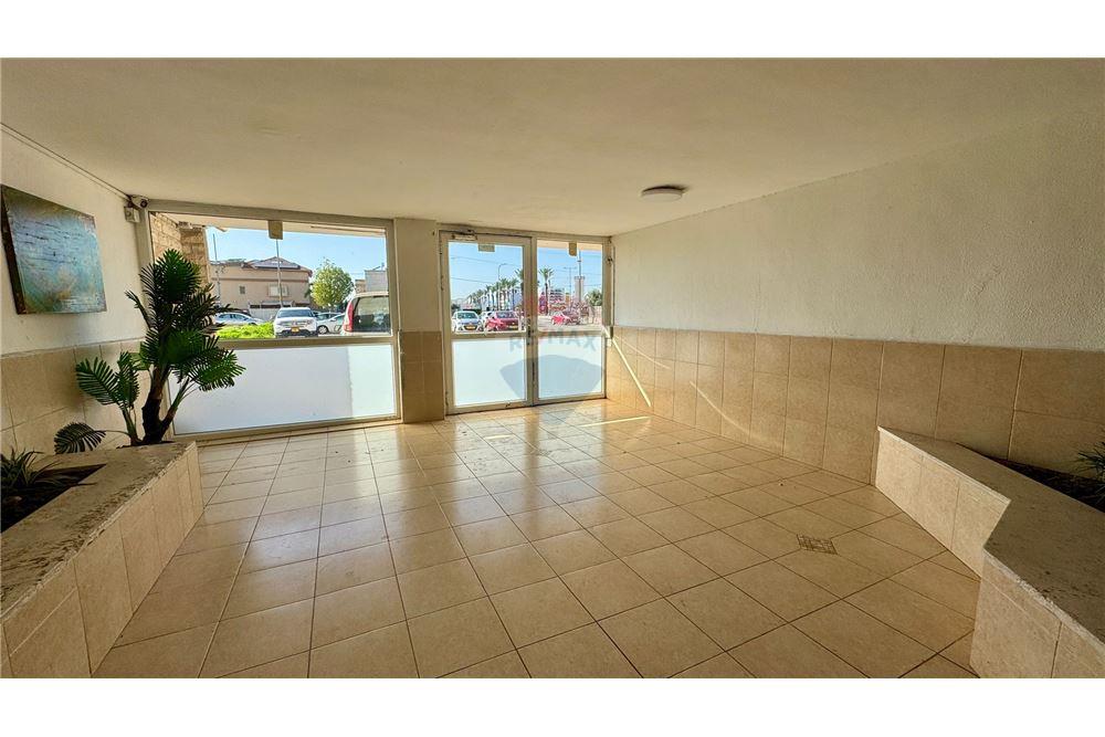 Apartment for Sale in Afula - Image 2