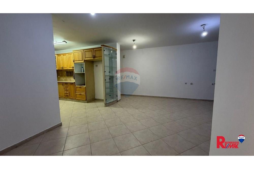 Apartment for Sale in Holon - Image 5