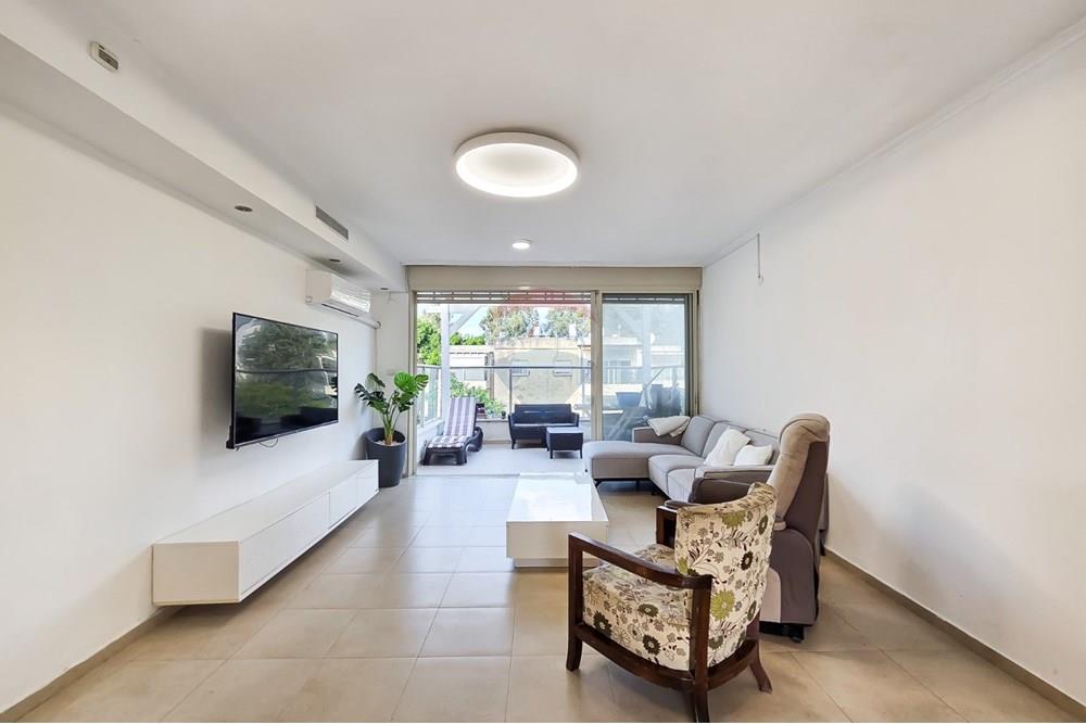 Apartment for Sale in קרית ביאליק - Image 6