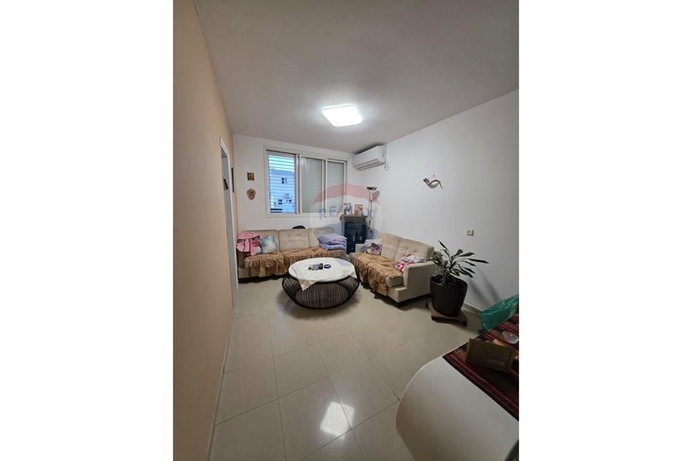 Apartment for Sale in Tel Aviv - Image 1