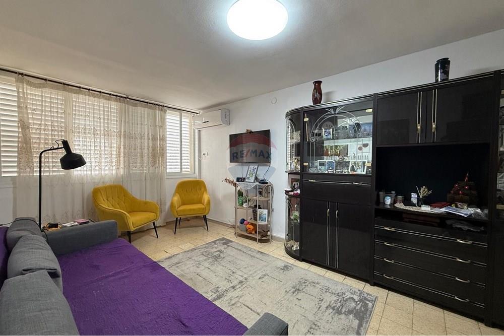 Apartment for Sale in נוף הגליל - Image 1