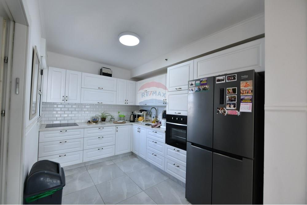 Apartment for Sale in Or Yehuda - Image 2