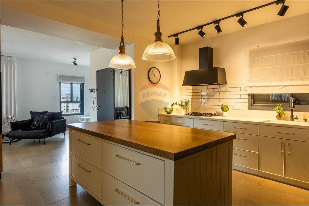 Apartment for Sale in Afula - Image 4
