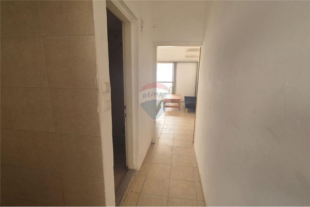 Apartment for Sale in Tel Aviv - Image 2