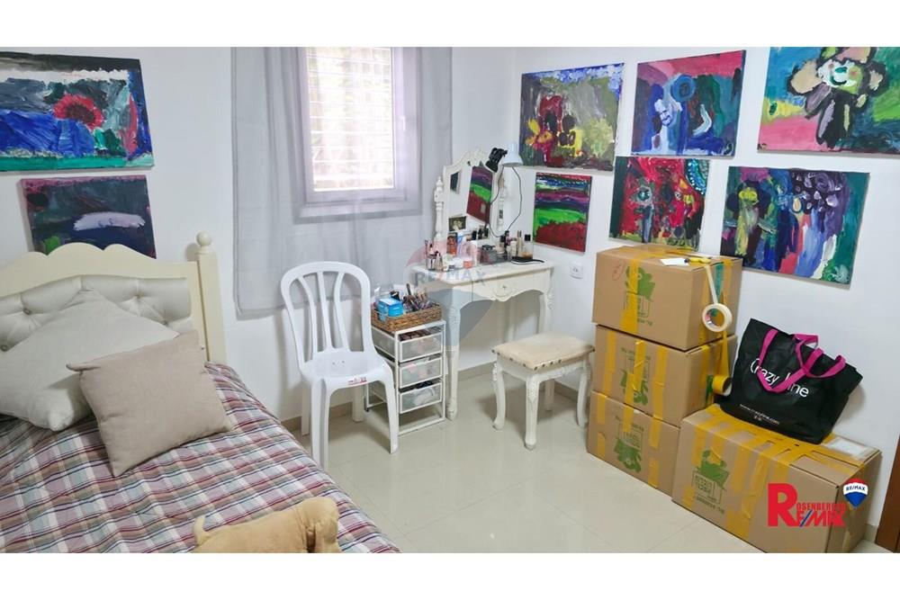 Apartment for Sale in Holon - Image 6