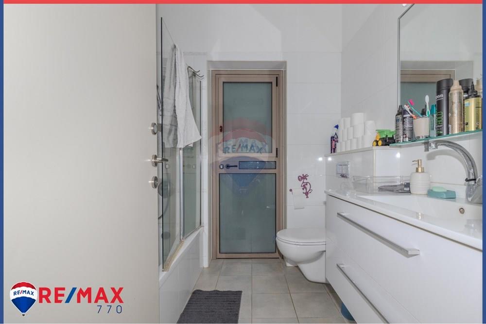 Condo for Sale in עין דור - Image 7