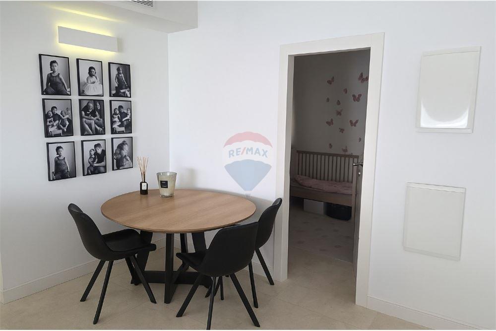 Apartment for Sale in Tel Aviv - Image 2