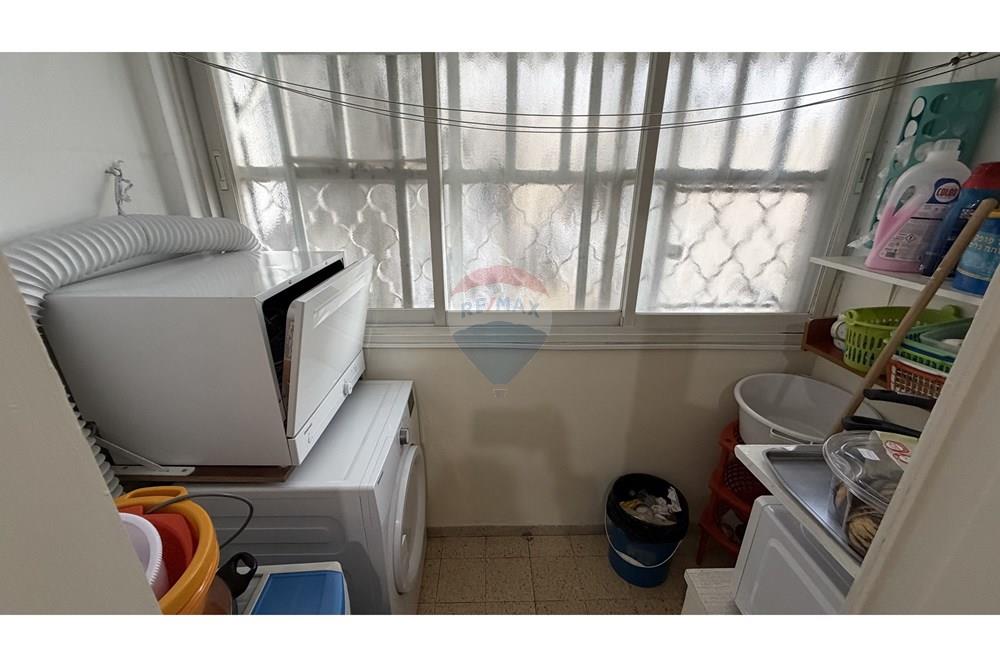 Apartment for Sale in Haifa - Image 4