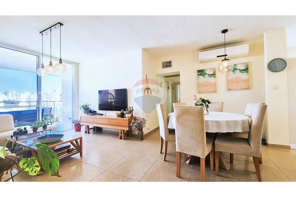 Apartment for Sale in Ashdod - Image 5