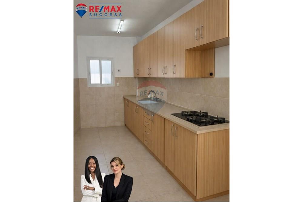 Apartment for Sale in Bat Yam - Image 2