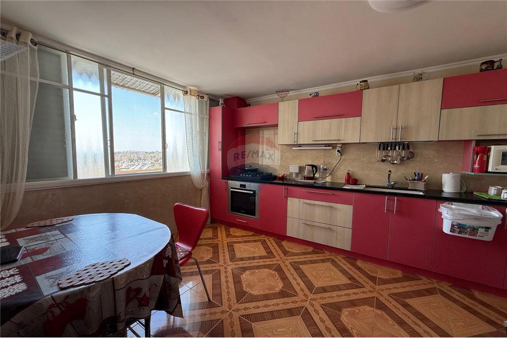 Apartment for Sale in נוף הגליל - Image 2