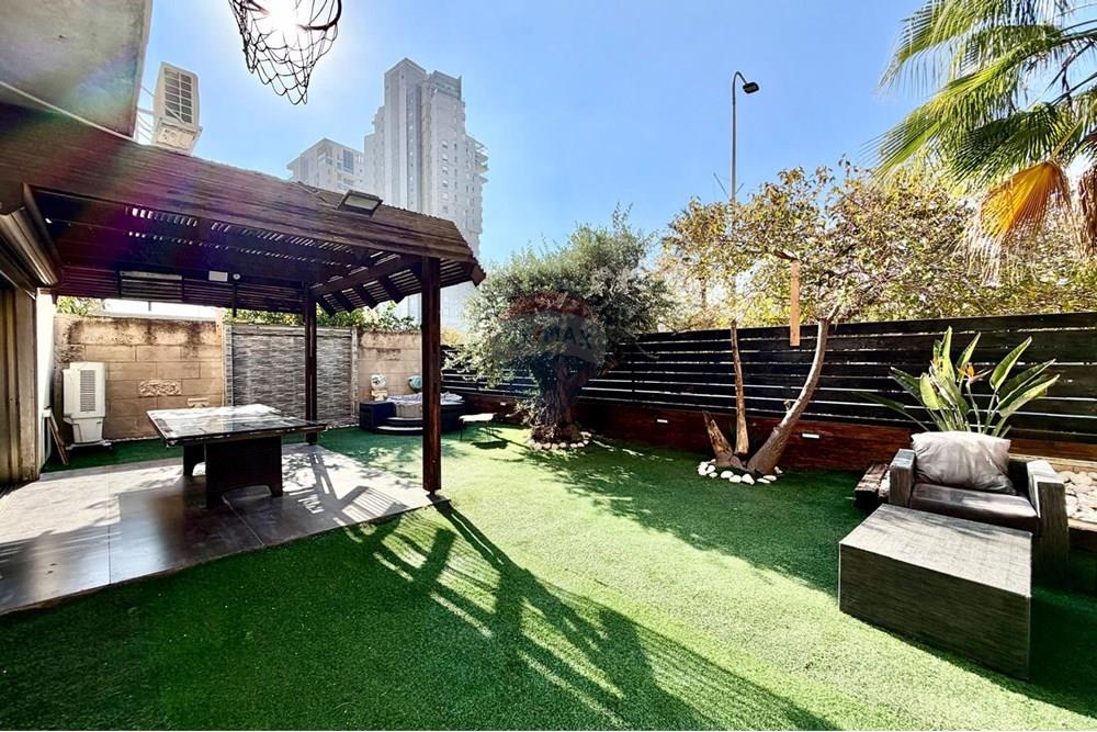 House for Sale in Netanya - Image 7