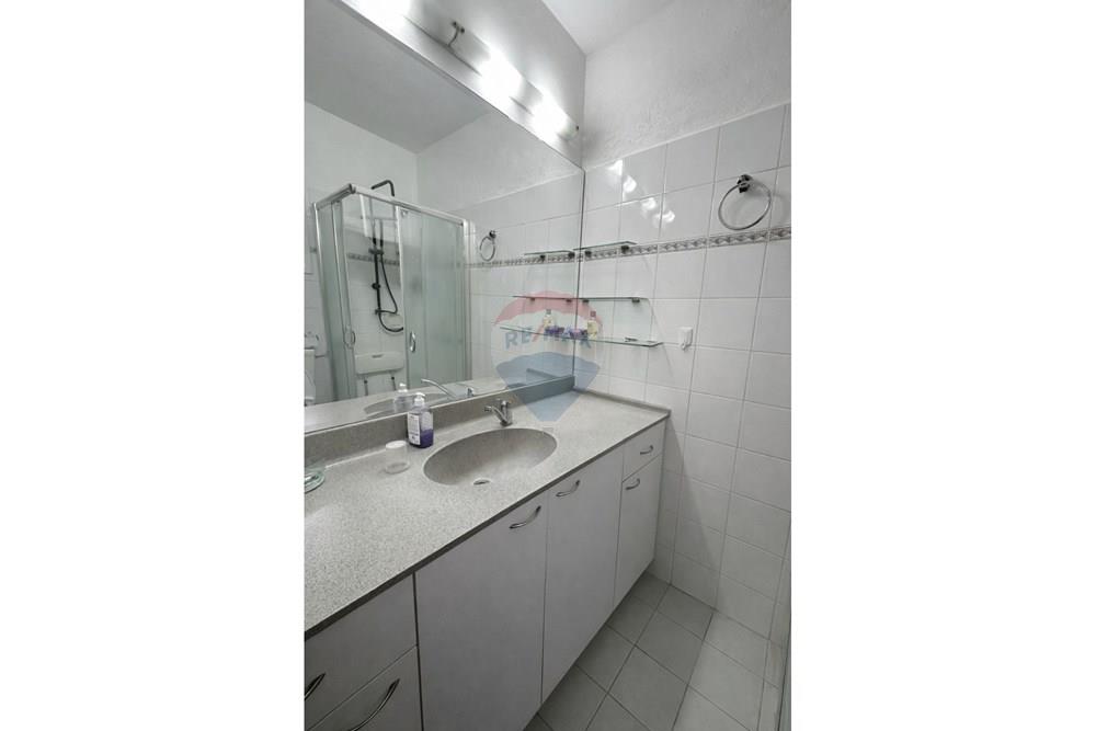 Apartment for Sale in Kfar Saba - Image 7