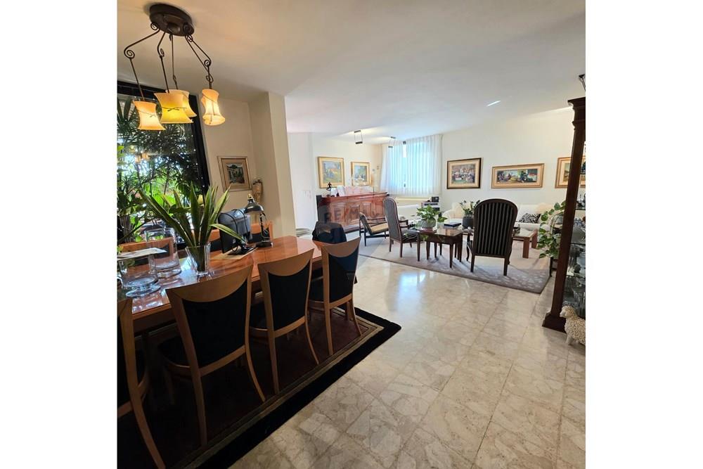 Apartment for Sale in Netanya - Image 2
