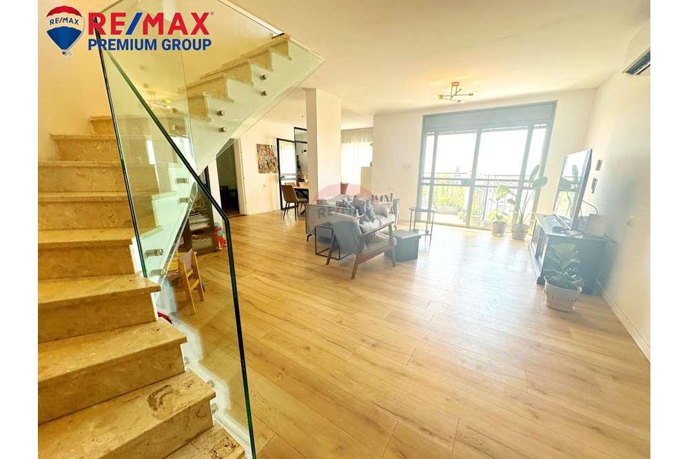 Apartment for Sale in שוהם - Image 6