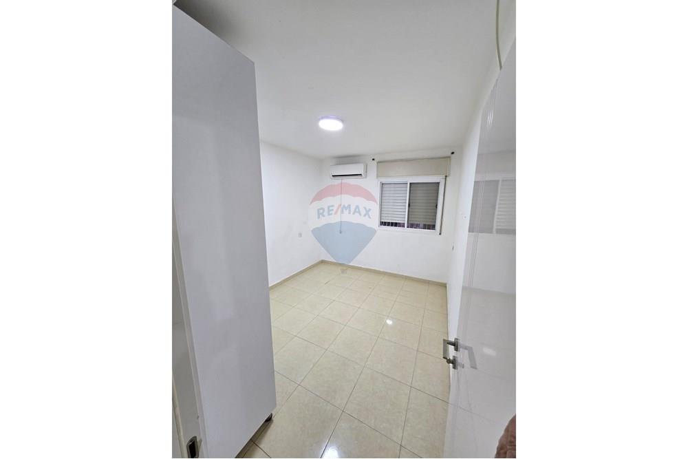 Apartment for Sale in Beer Sheva - Image 2