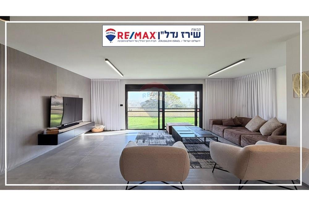 House for Sale in מבשרת ציון - Image 4