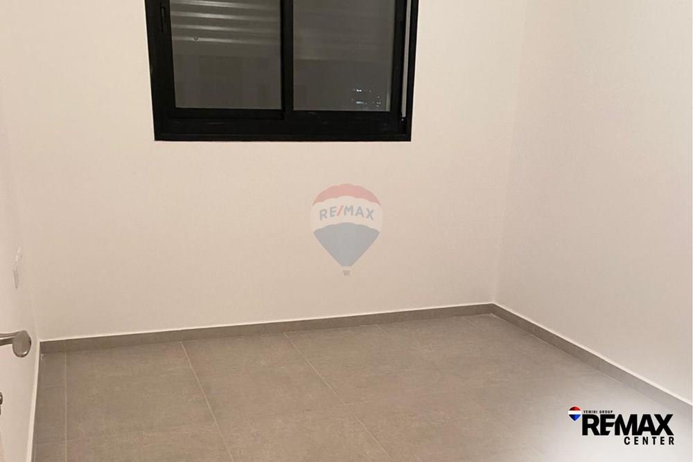 Apartment for Sale in Rishon LeZion - Image 5
