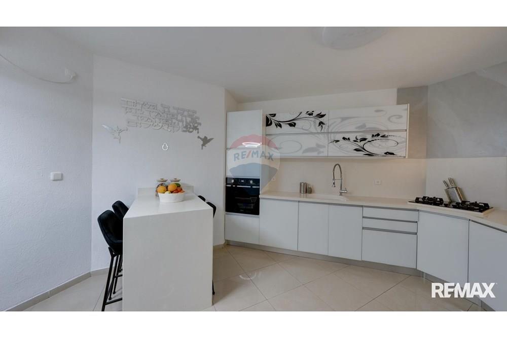 Apartment for Sale in Beer Sheva - Image 2