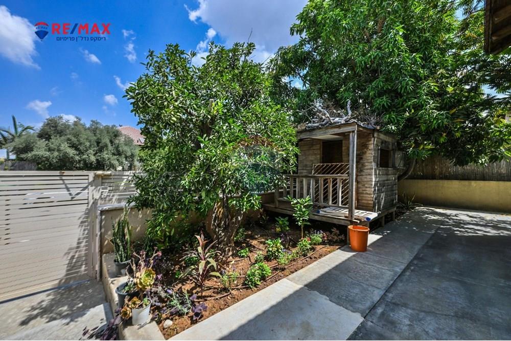 Condo for Sale in חדיד - Image 3