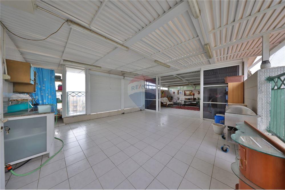 Apartment for Sale in קרית אתא - Image 1
