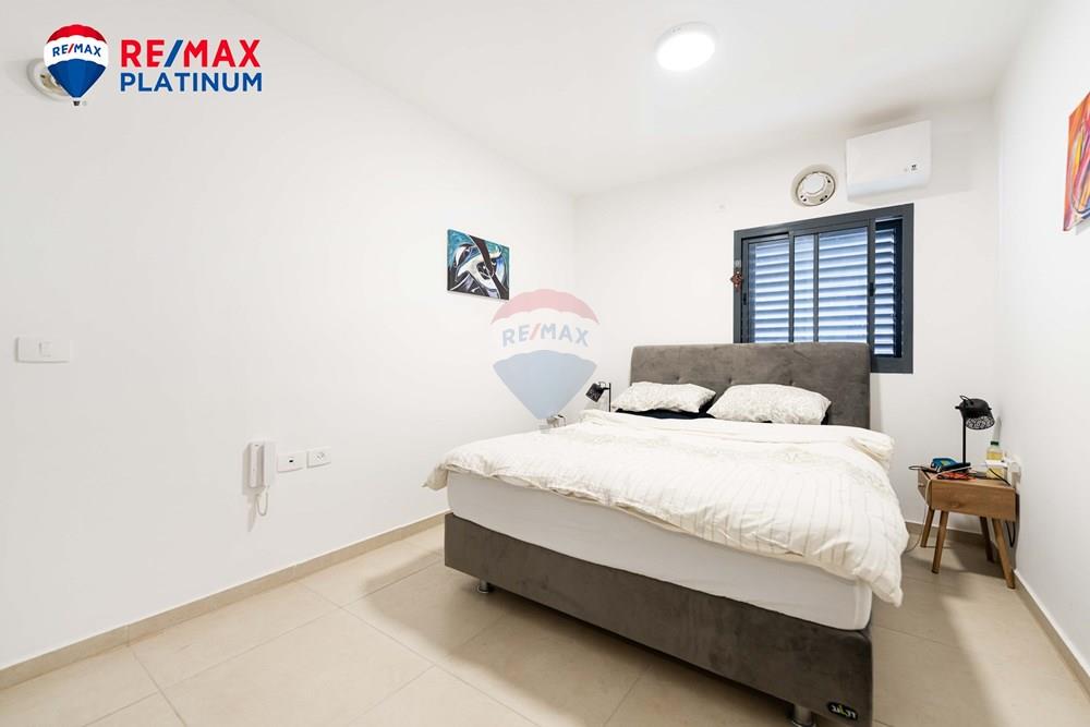 Apartment for Sale in Or Yehuda - Image 6