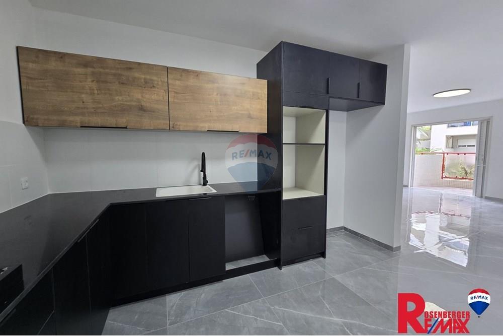 Apartment for Sale in Holon - Image 2