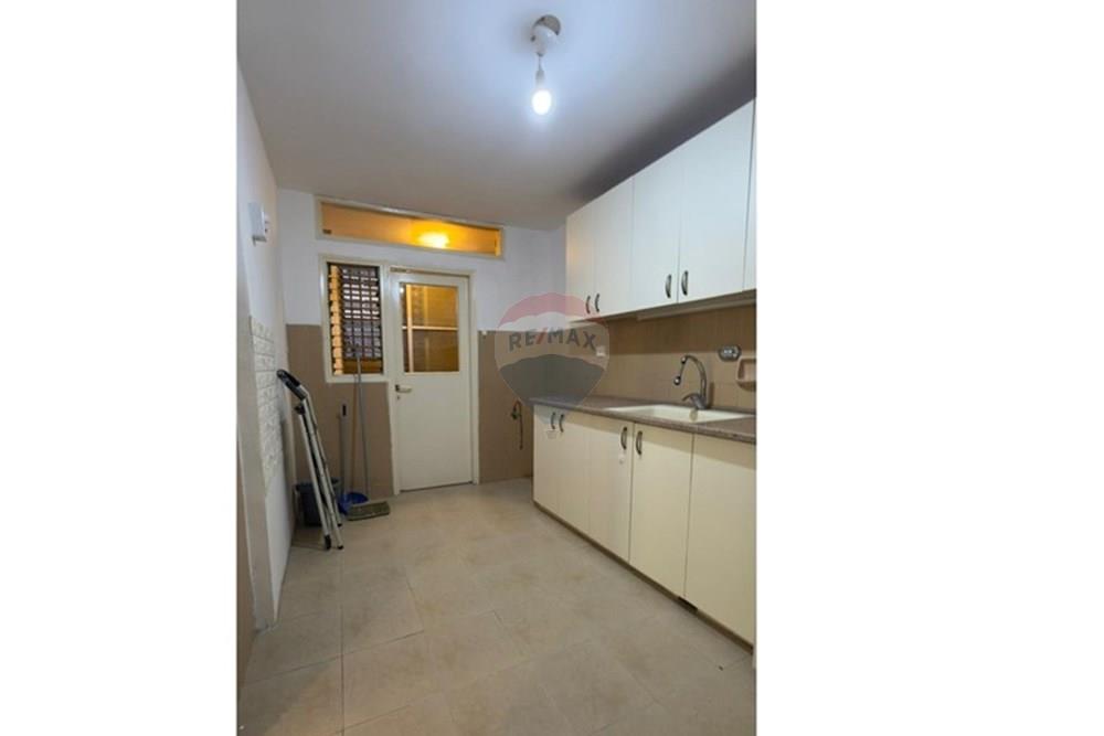 Apartment for Sale in Holon - Image 4