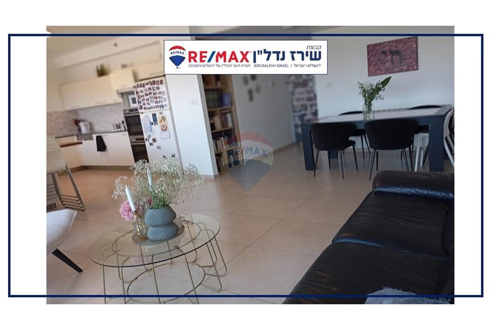Apartment for Sale in Jerusalem - Image 5
