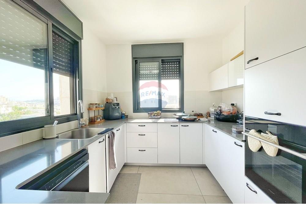 Apartment for Sale in Modi'in - Image 2