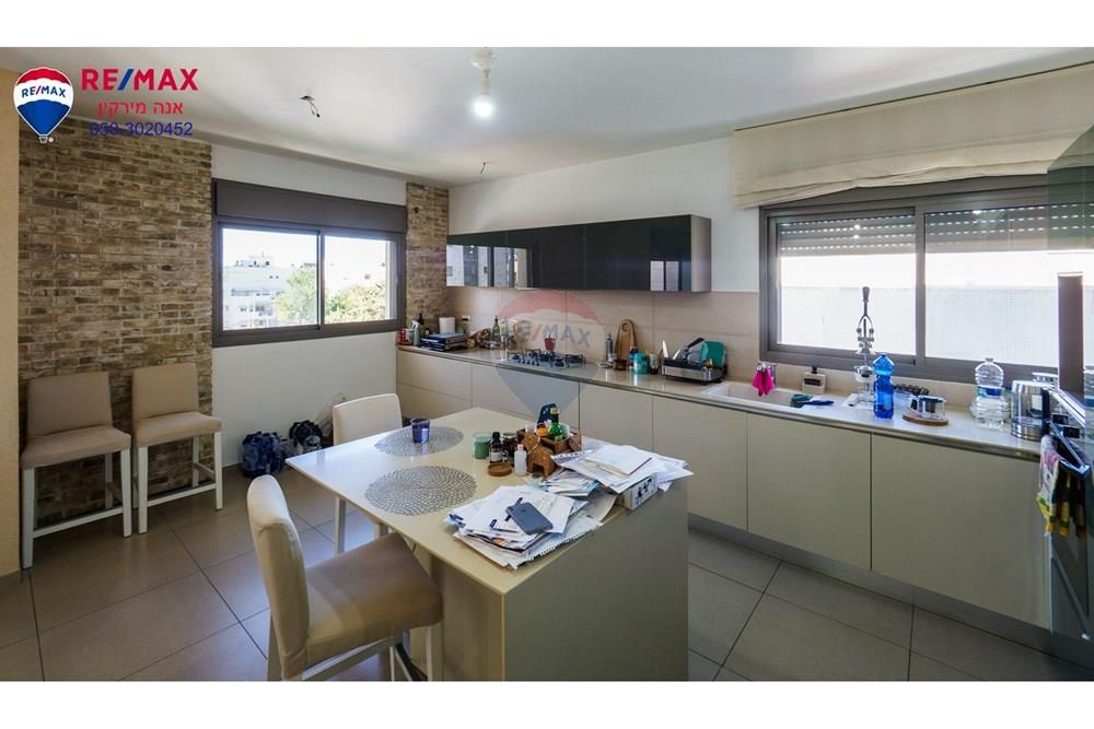 Apartment for Sale in Nahariya - Image 3