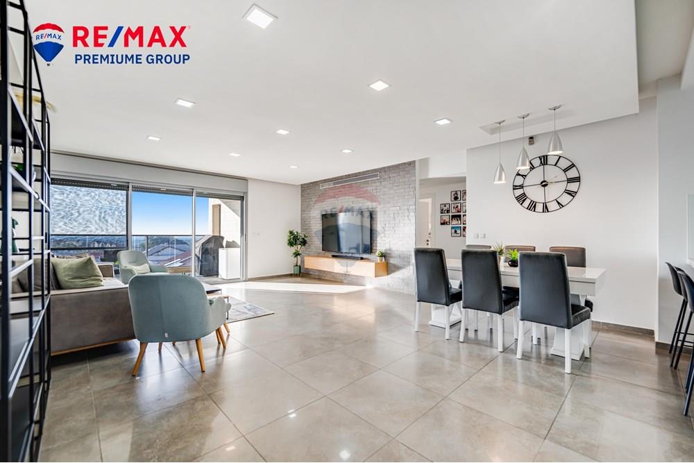 Apartment for Sale in שוהם - Image 6