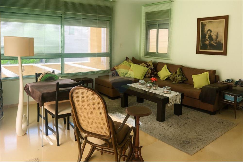 Apartment for Sale in Tel Aviv - Image 1