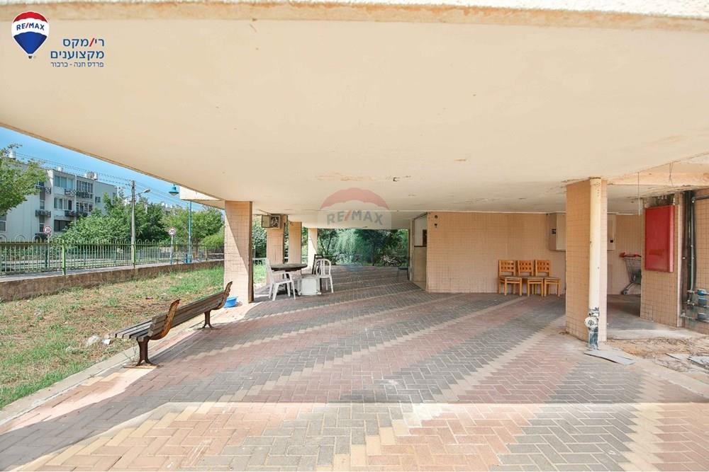 Apartment for Sale in פרדס חנה - כרכור - Image 3