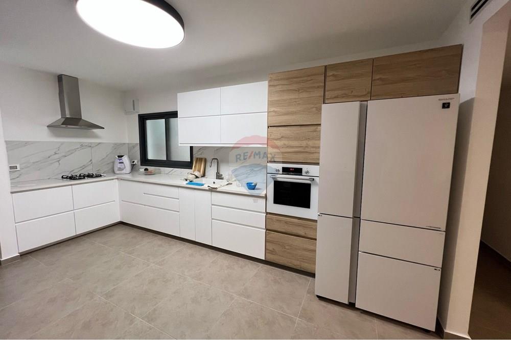 Apartment for Sale in Beer Sheva - Image 2