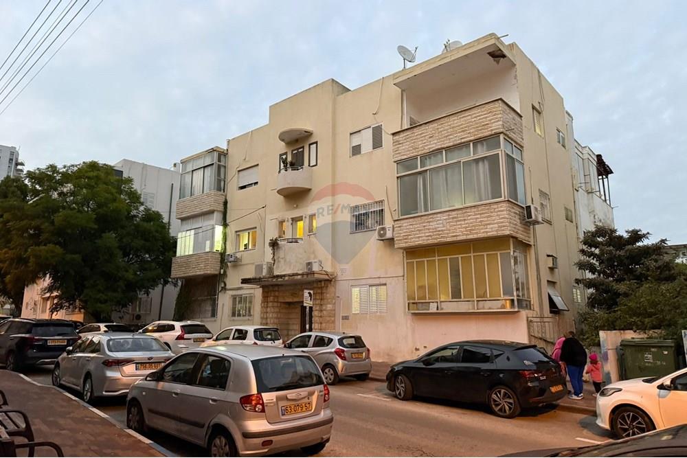 Apartment for Sale in Haifa - Image 5