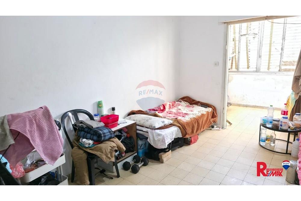 Apartment for Sale in Tel Aviv - Image 5