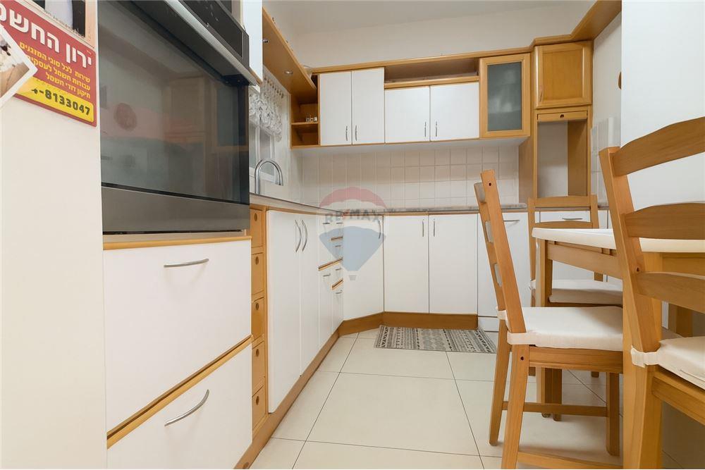 Apartment for Sale in קרית ביאליק - Image 3