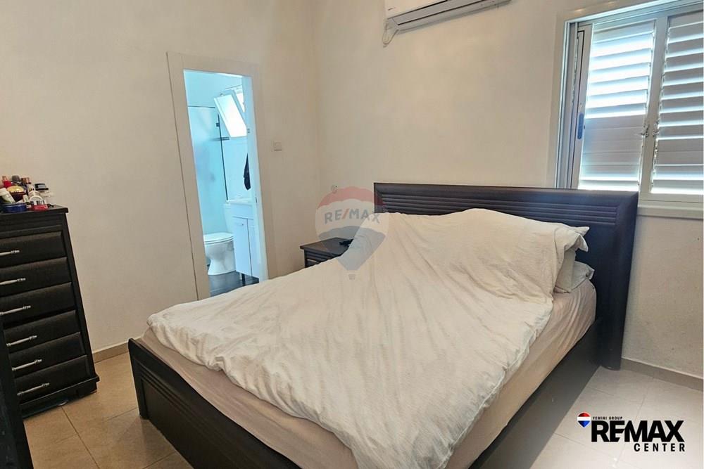 Apartment for Sale in Holon - Image 7