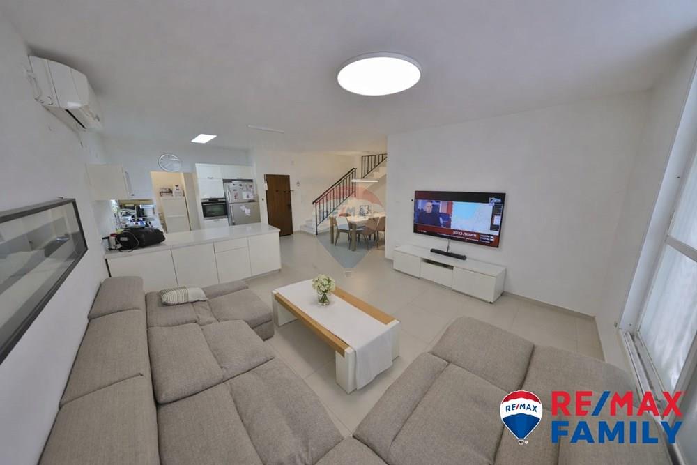 Apartment for Sale in קרית חיים - Image 4