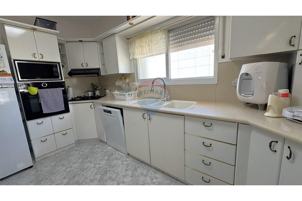 Apartment for Sale in Nahariya - Image 6