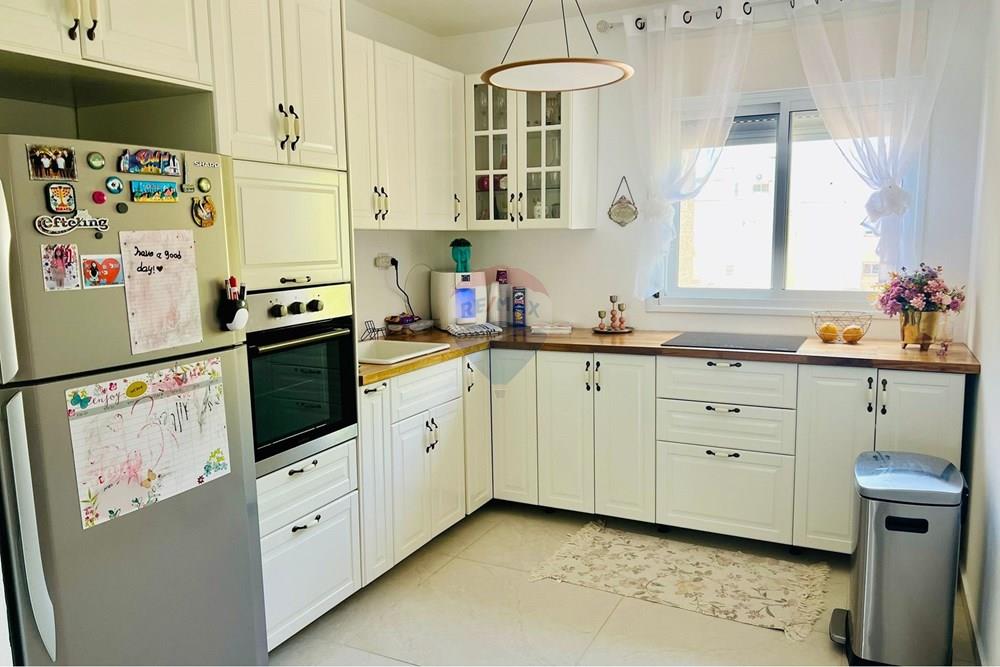Apartment for Sale in Karmiel - Image 2