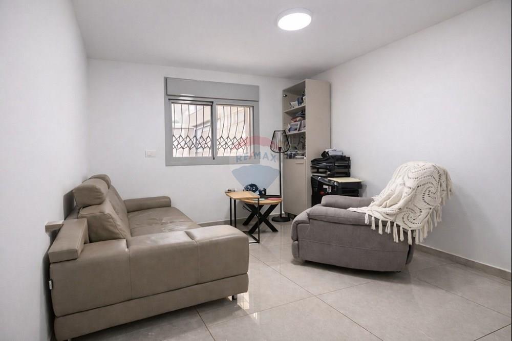 Apartment for Sale in Nahariya - Image 4