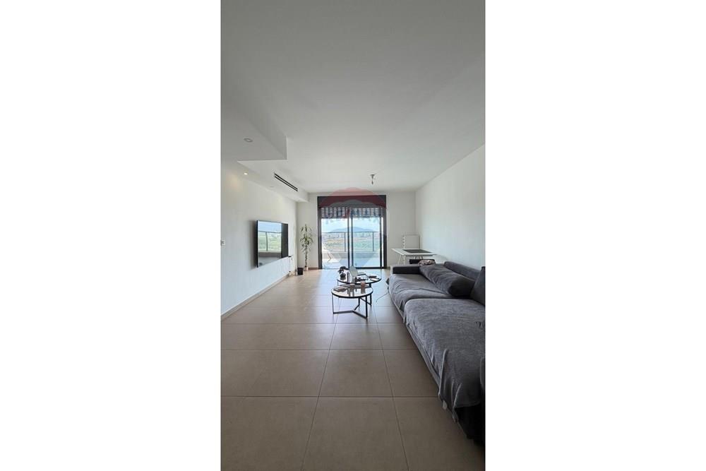 Apartment for Sale in חריש - Image 3