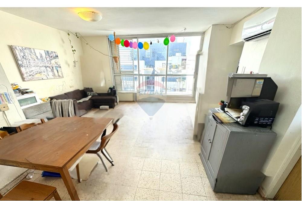 Apartment for Sale in Ramat Gan - Image 7