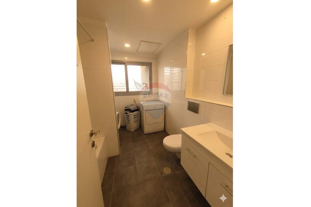 Apartment for Sale in Afula - Image 4