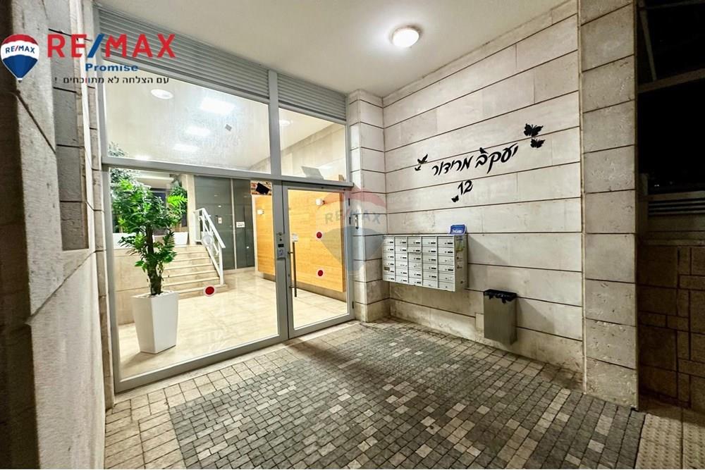 Apartment for Sale in Ashkelon - Image 1