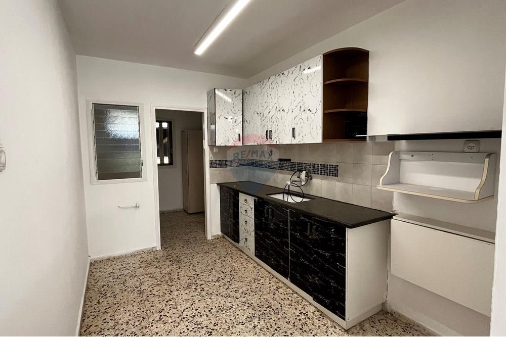 Apartment for Sale in Karmiel - Image 3