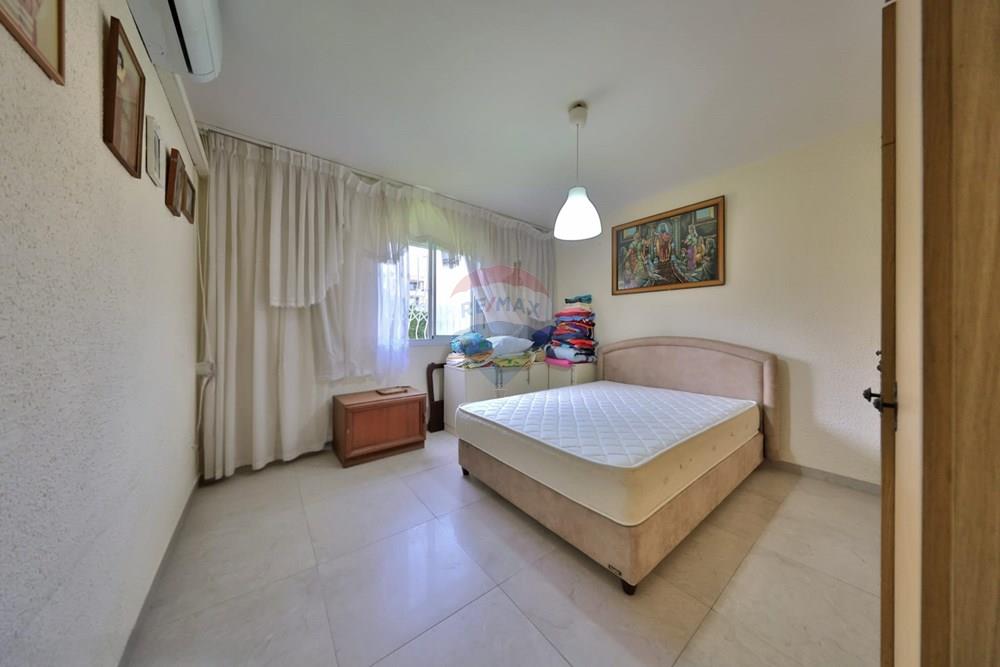 Apartment for Sale in Kiryat Yam - Image 5