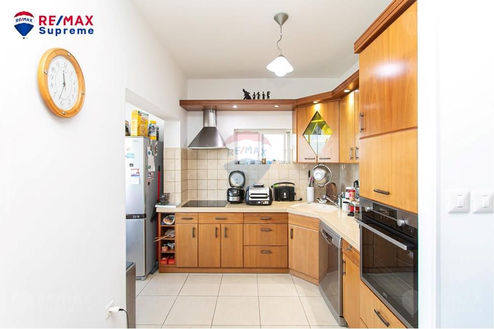 Apartment for Sale in Haifa - Image 4